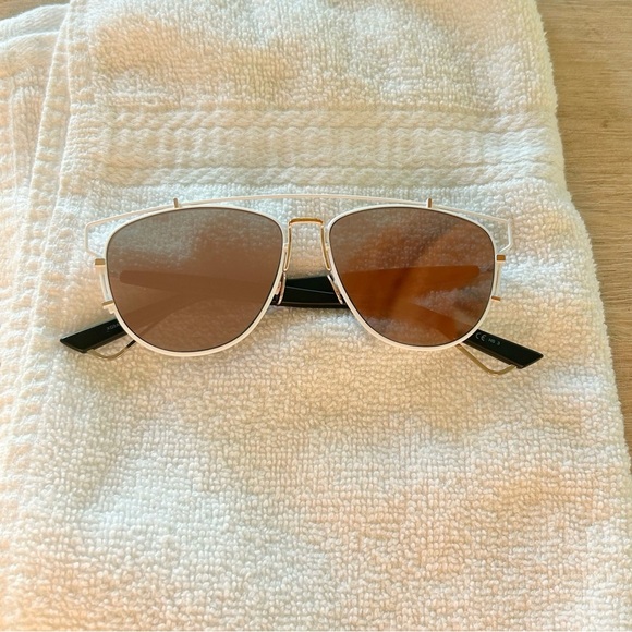 Authentic Christian Dior Technologic White Pink Mirrored Sunglasses - Picture 8 of 12